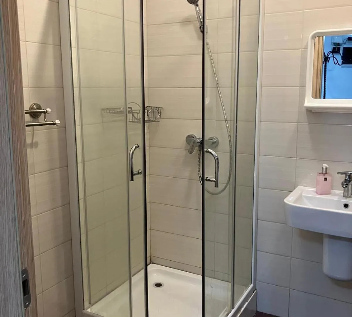 Bucuresti City Studio Apartment Bucharest